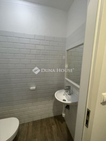 Eladó iroda, Budapesten, VIII. kerületben 49 M Ft