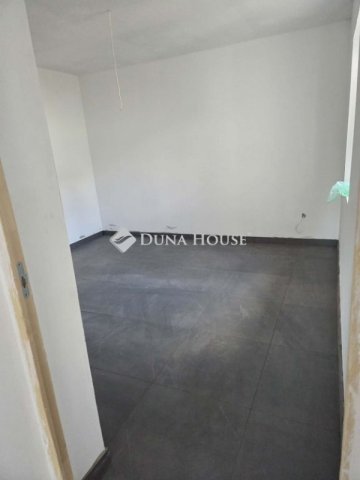 Eladó családi ház, Tápiószentmártonon 28.9 M Ft, 3 szobás
