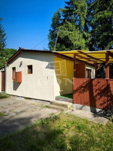 Eladó családi ház, Szigetmonostorban 27.9 M Ft, 1+1 szobás