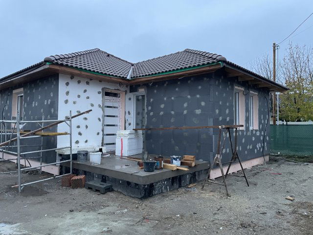 Eladó ikerház, Majosházán 69.9 M Ft, 2 szobás