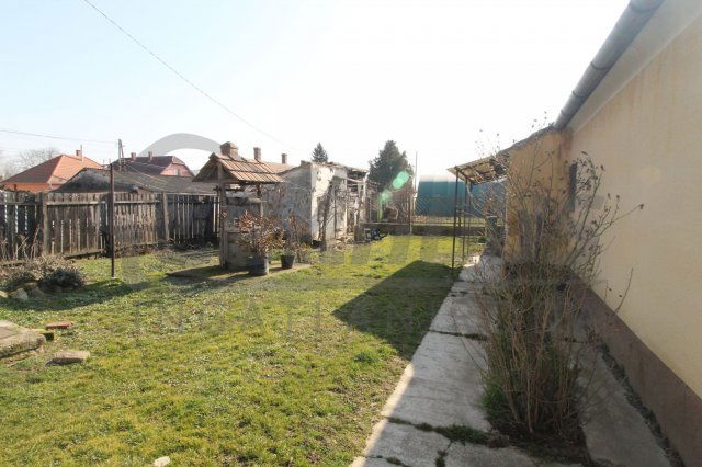 Eladó családi ház, Kemenesmagasin 13.99 M Ft, 2+1 szobás