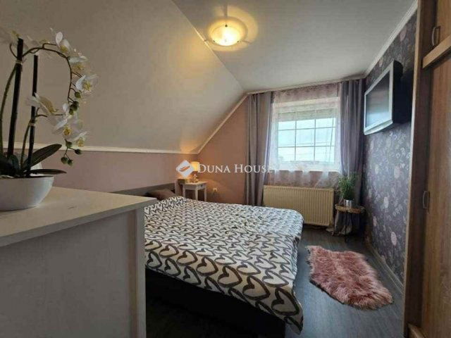 Eladó családi ház, Zsombón, Szatymazi úton 140 M Ft, 5 szobás