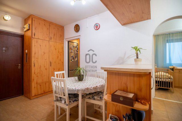 Eladó panellakás, Budapesten, III. kerületben 68.9 M Ft, 3 szobás