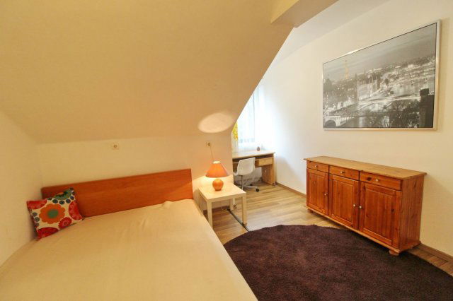 Kiadó téglalakás, albérlet, Debrecenben 320 E Ft / hó, 3 szobás