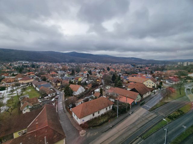 Eladó téglalakás, Miskolcon, Árpád úton 31.99 M Ft, 1+2 szobás