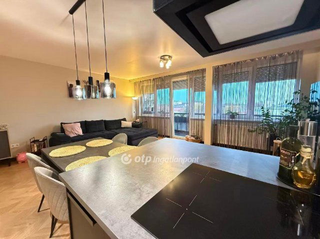 Eladó téglalakás, Budapesten, X. kerületben 75.9 M Ft, 2 szobás