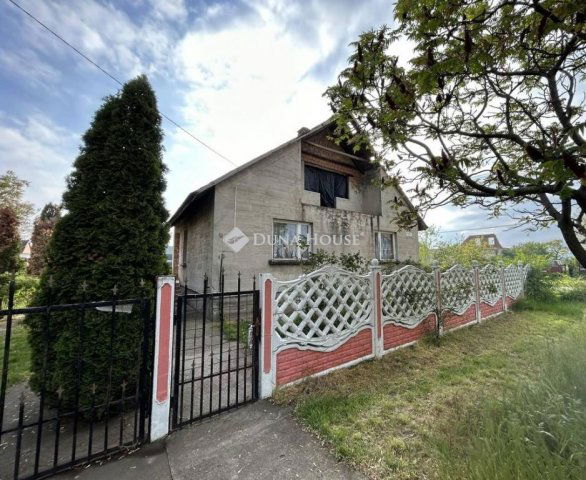 Eladó családi ház, Örkényen 34 M Ft, 3 szobás