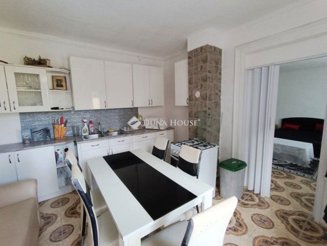 Eladó családi ház, Bonyhádon 14.5 M Ft, 1 szobás