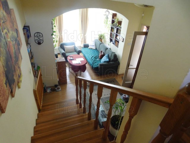Eladó családi ház, Székesfehérvárott 81.999 M Ft, 3 szobás