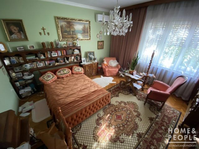 Eladó családi ház, Szegeden 81.99 M Ft, 3+1 szobás