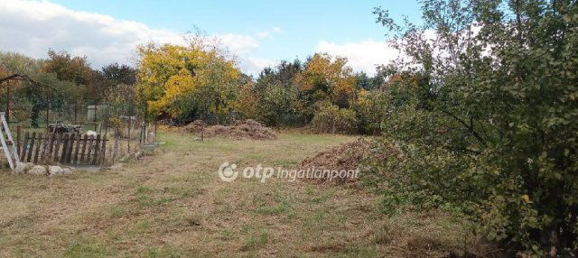 Eladó telek, Martonvásáron 39.9 M Ft / költözzbe.hu