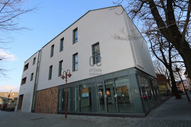 Kiadó ipari ingatlan, Siófokon 246 E Ft / hó