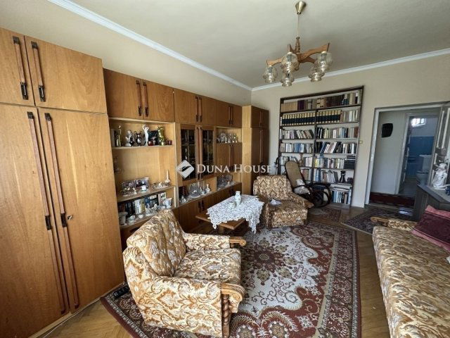 Eladó téglalakás, Kecskeméten 53 M Ft, 2 szobás