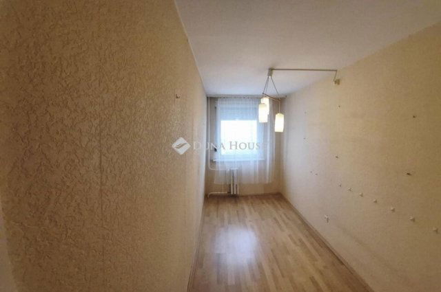 Eladó panellakás, Budapesten, IV. kerületben 67.9 M Ft, 3 szobás