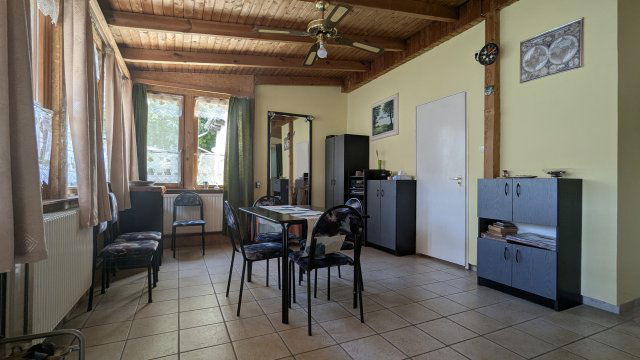 Eladó családi ház, Érden 94.9 M Ft, 3 szobás