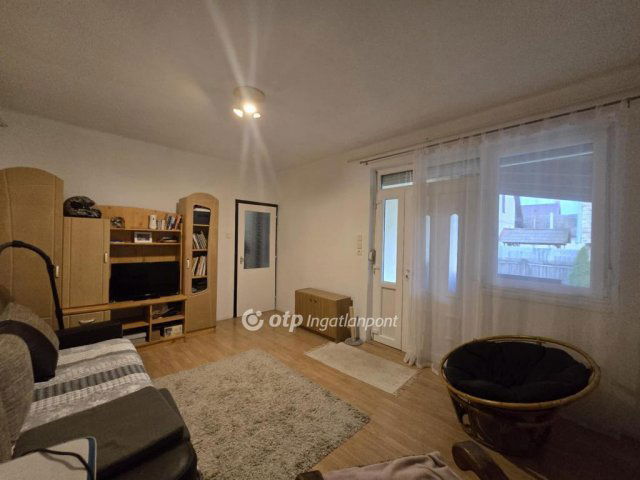Eladó családi ház, Kabán 49.5 M Ft, 3 szobás