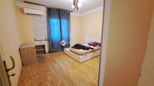Eladó családi ház, Tápiószecsőn 65 M Ft, 4 szobás