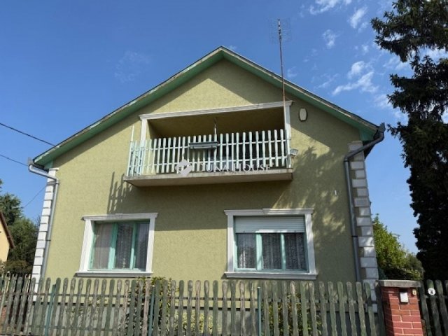 Eladó családi ház, Tápiószelén 54.9 M Ft, 5 szobás