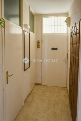 Eladó téglalakás, Budapesten, XIV. kerületben 75 M Ft, 4 szobás