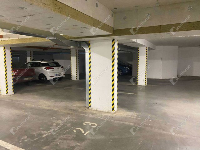 Eladó garázs, Győrött 9 M Ft / költözzbe.hu