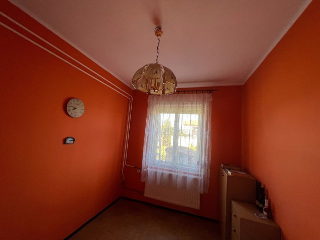 Eladó családi ház, Gyálon 69.9 M Ft, 4 szobás