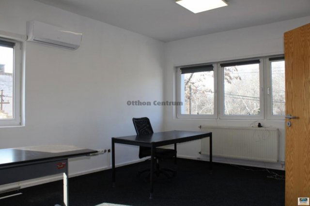 Eladó üzlethelyiség, Budapesten, XX. kerületben 250 M Ft