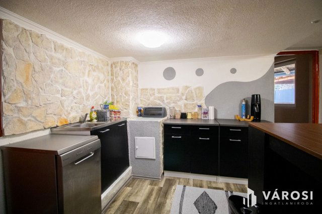 Eladó családi ház, Tótkomlóson 13.9 M Ft, 3 szobás