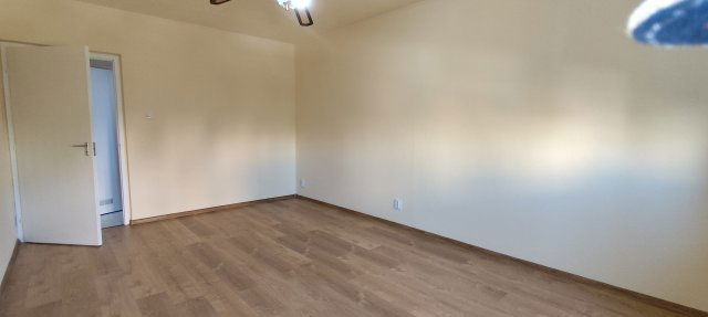 Kiadó panellakás, albérlet, Budapesten, IV. kerületben, 2 szobás