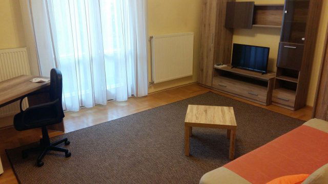 Kiadó téglalakás, albérlet, Debrecenben 260 E Ft / hó, 2 szobás