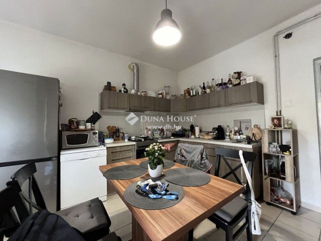 Eladó családi ház, Gyömrőn 79.99 M Ft, 4 szobás