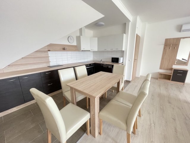 Kiadó téglalakás, albérlet, Pakson 270 E Ft / hó, 2 szobás