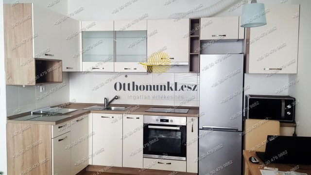 Kiadó téglalakás, albérlet, XIII. kerületben, Babér utcában