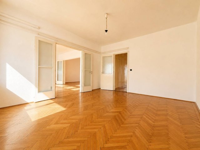 Eladó téglalakás, Budapesten, II. kerületben 158 M Ft, 3 szobás