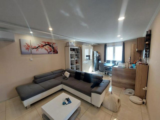 Eladó ikerház, Budapesten, XV. kerületben 119 M Ft, 3 szobás