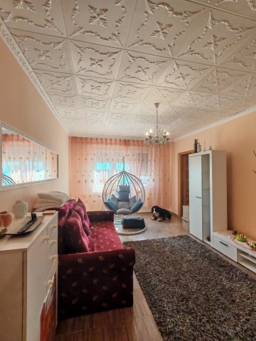 Eladó panellakás, Szegeden, Szamos utcában 65.9 M Ft, 3 szobás