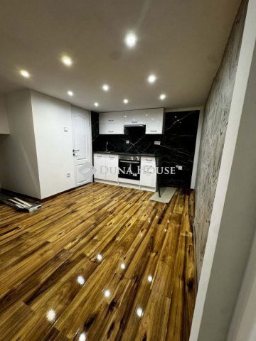 Eladó téglalakás, Budapesten, VII. kerületben 53.6 M Ft