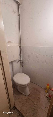 Kiadó üzlethelyiség, Szegeden 250000 E Ft / hó