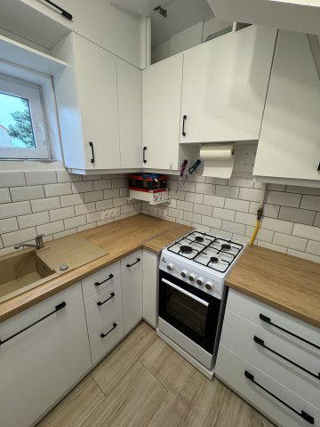 Eladó téglalakás, Veszprémben 63 M Ft, 3 szobás