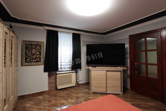 Eladó családi ház, Orosházán 42 M Ft, 3 szobás
