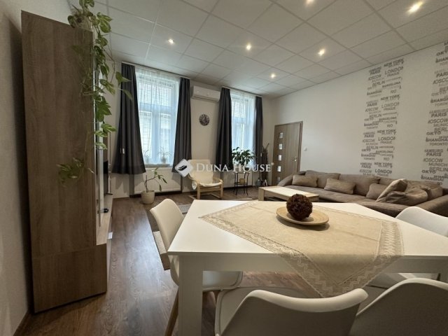 Eladó téglalakás, Budapesten, VIII. kerületben 84.5 M Ft