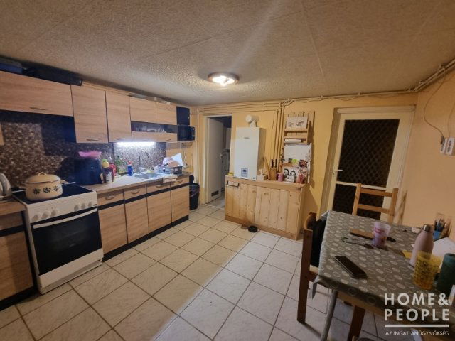 Eladó családi ház, Maroslelén 28.9 M Ft, 2+1 szobás