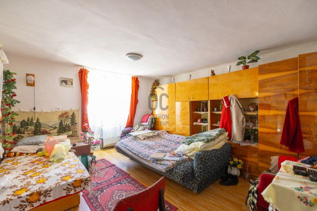 Eladó családi ház, Kőröshegyen 19.9 M Ft, 1 szobás