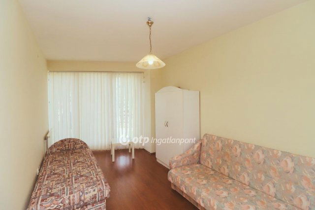 Eladó családi ház, Siófokon 189 M Ft, 8 szobás