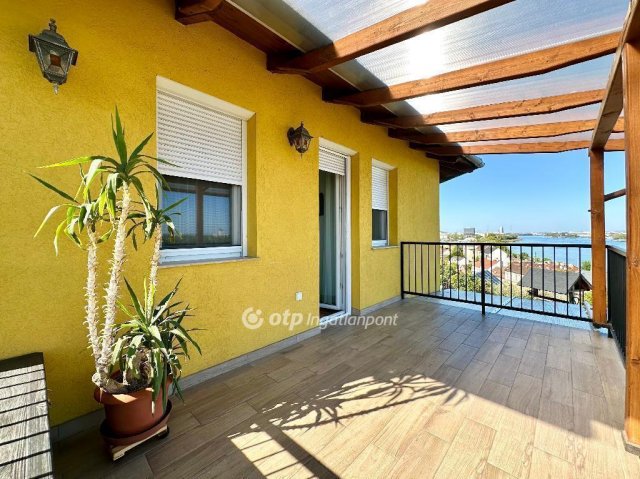 Eladó családi ház, Budapesten, XXII. kerületben 249.9 M Ft