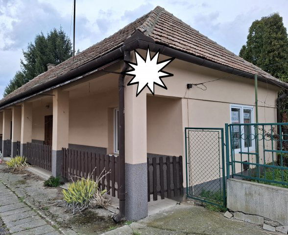 Eladó családi ház, Forrón 12.99 M Ft, 2 szobás