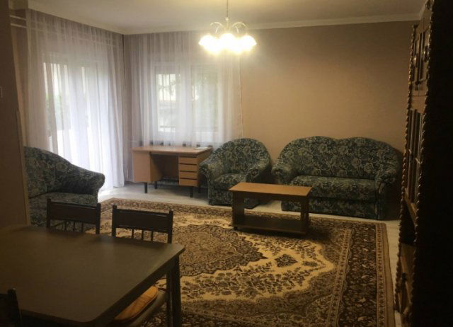 Kiadó téglalakás, albérlet, Debrecenben, Nagyerdei körúton