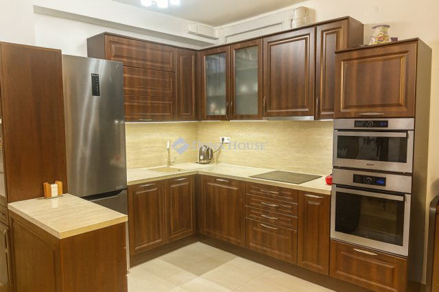 Eladó téglalakás, Kecskeméten 105.4 M Ft, 4 szobás