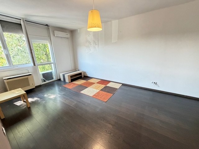 Kiadó téglalakás, albérlet, Győrött 150 E Ft / hó, 1+1 szobás
