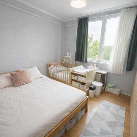 Eladó téglalakás, Szabadszálláson 16 M Ft, 2 szobás