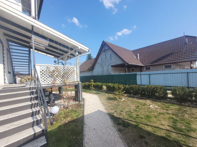 Eladó családi ház, Gyálon 127.9 M Ft, 6 szobás